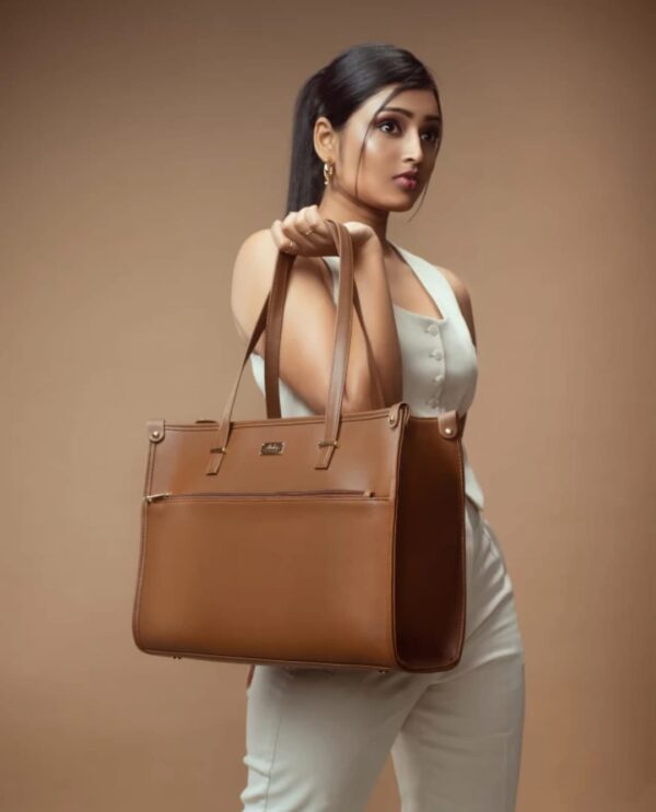 black Women tote bag